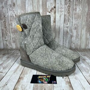 Ugg one button winter boot -‎ Womens 6